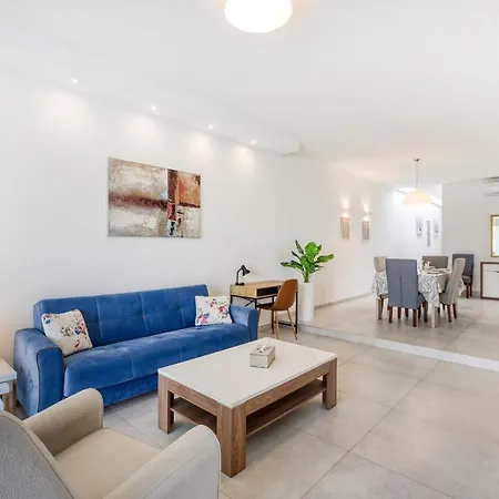 Gzira Penthouse - Hosted By Sweetstay *